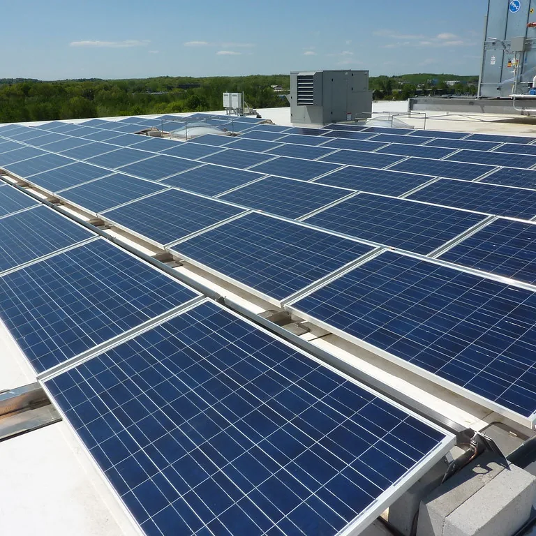 Montaje de un kit solar autoinstalable
